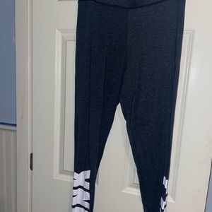 Leggings by VS Pink  in dark charcoal grey in Womens size Large